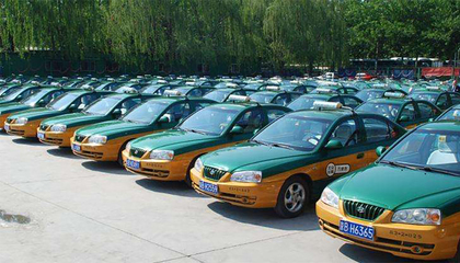 新制度瞄準出租車司機!乘客評價跟司機收入掛鉤!的哥笑了